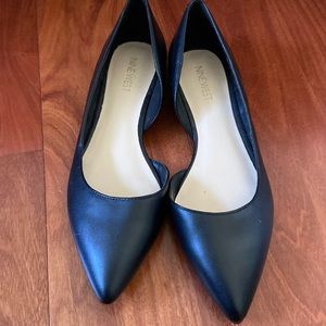New Nine West flats size 7